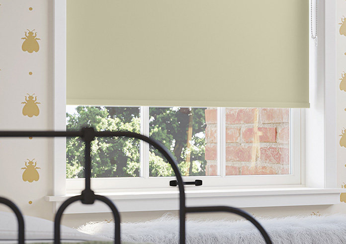 Trapani (Blackout), Oyster - Roller Blind - Image 5